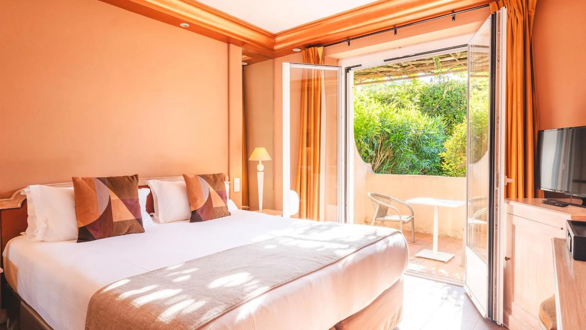 Hotel La Mandarine Saint-Tropez Franciaország