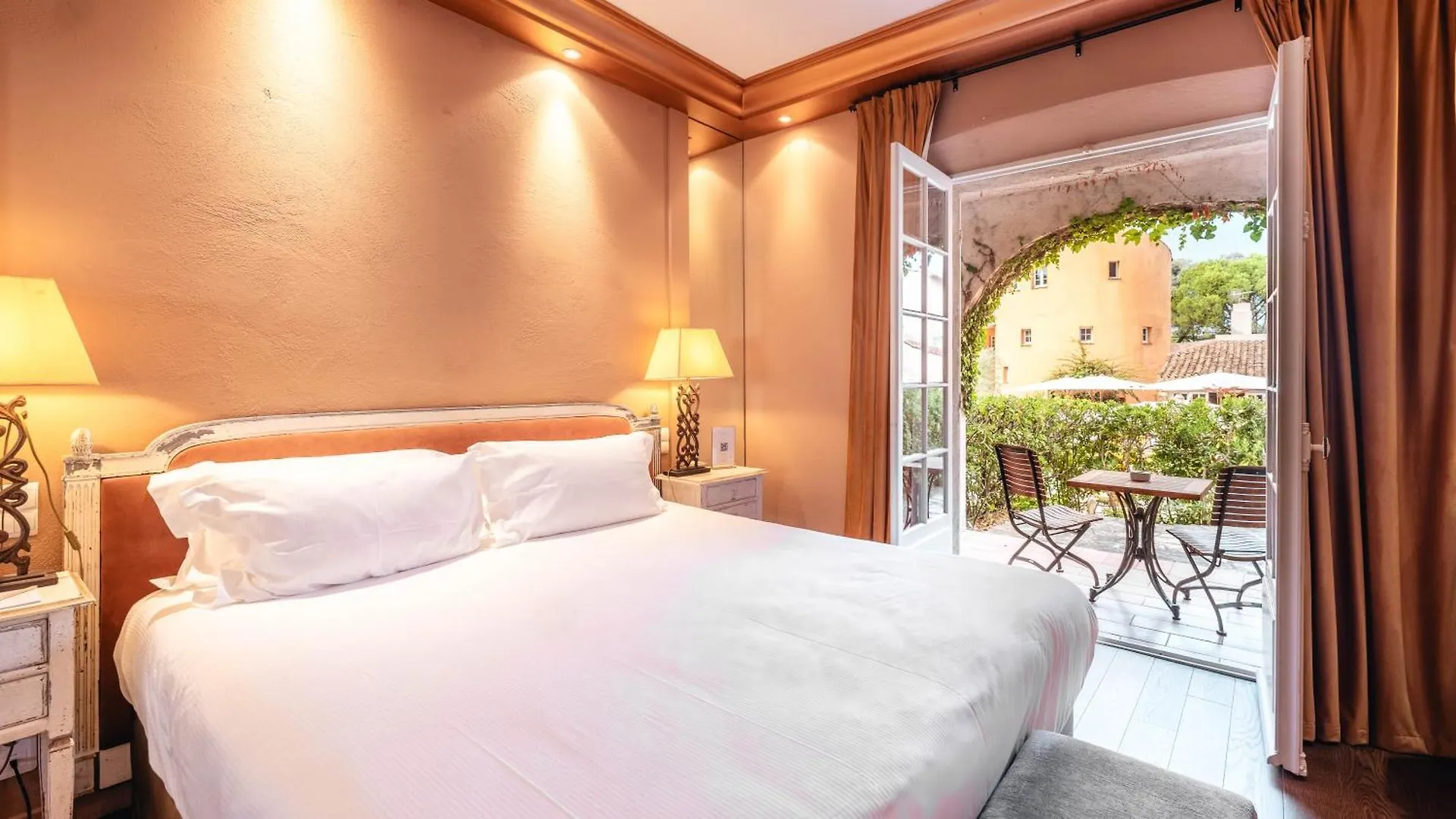 Hotel La Mandarine Saint-Tropez 5*,  France