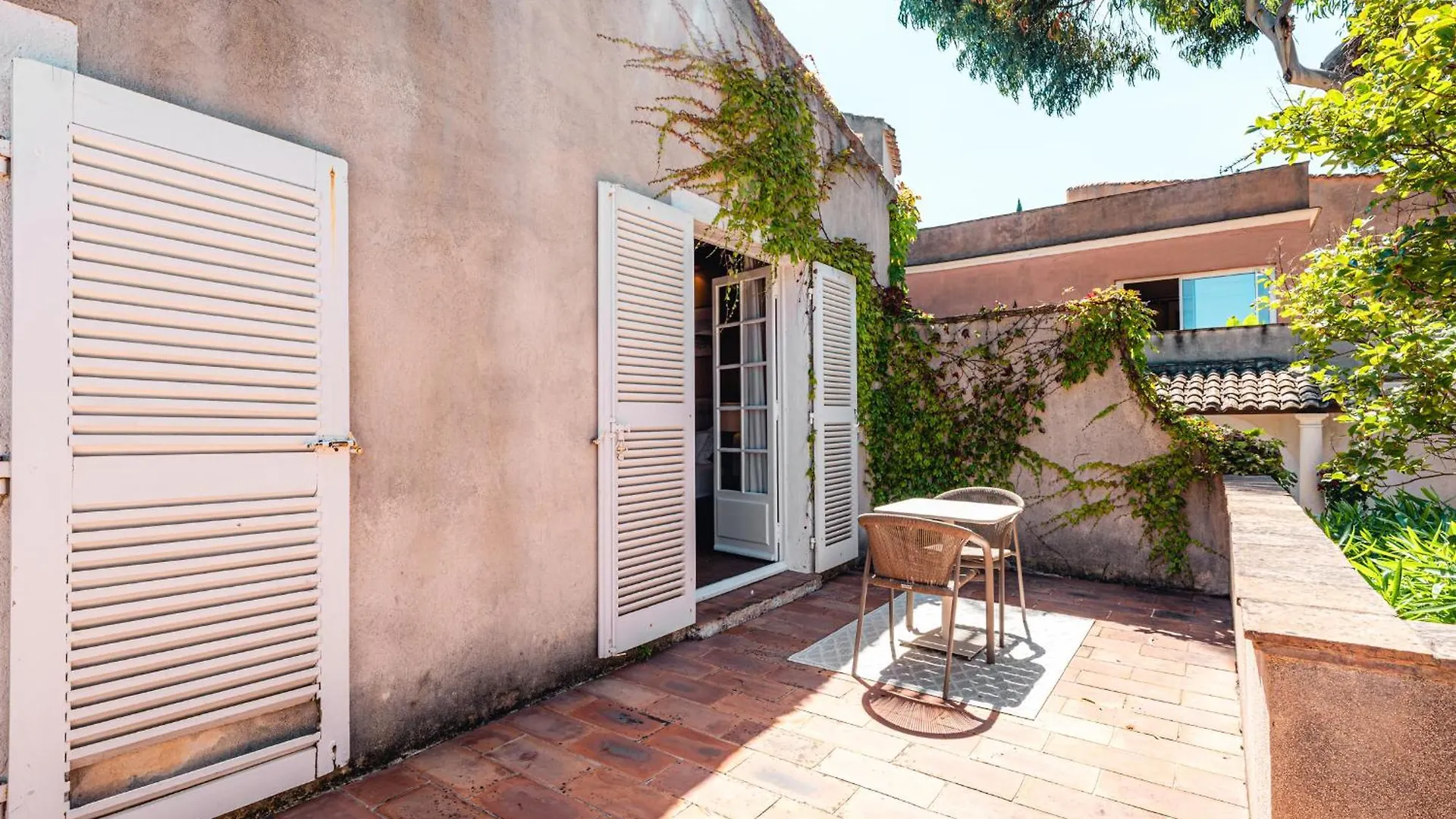 Hotel La Mandarine Saint-Tropez 5*,  France